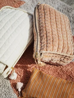 Cheap Madam Stoltz Gewatteerde Velvet Toilettas Melon Sorbet