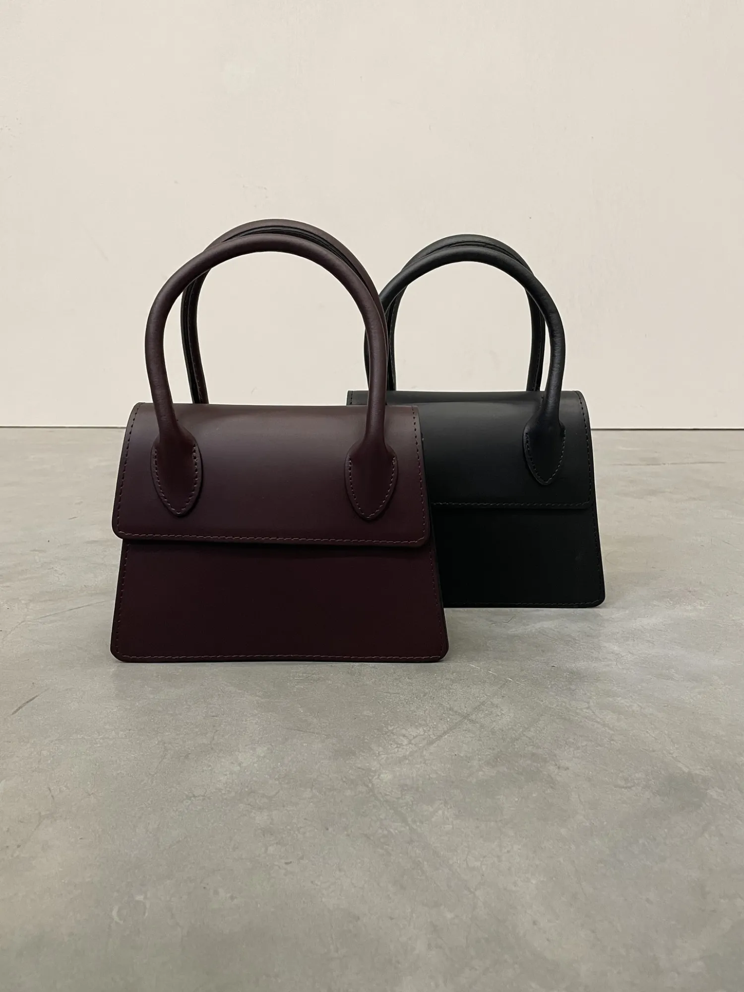 Sale Les Soeurs Handtas Raphael Bordeaux