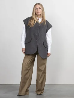 Best Sale Les Soeurs Mouwloos Wollen Vest Ayda Grey