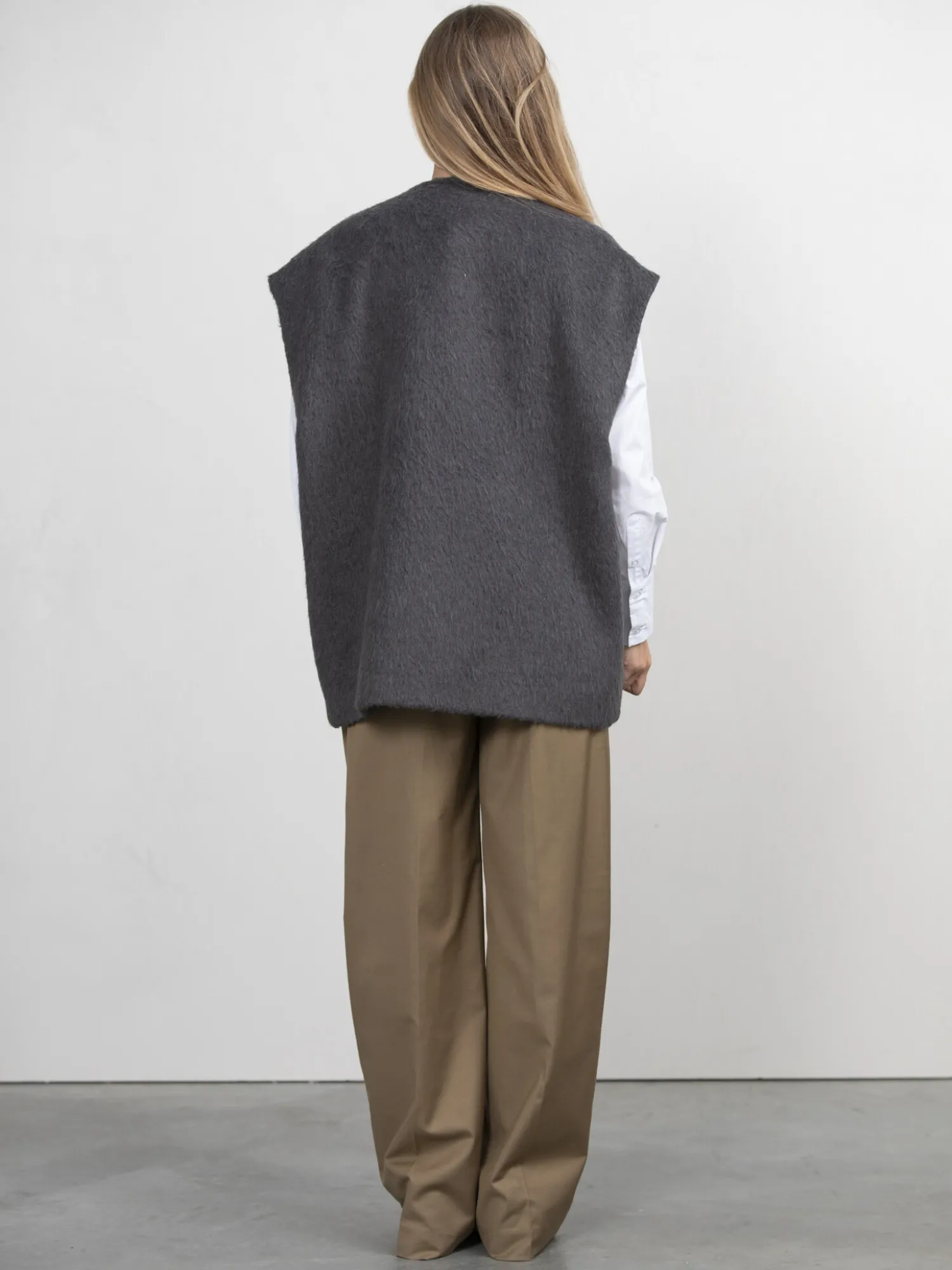 Best Sale Les Soeurs Mouwloos Wollen Vest Ayda Grey