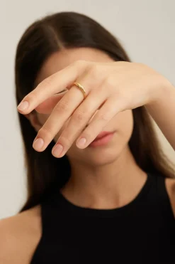 Hot Les Soeurs Ring Ginette Astro Gold