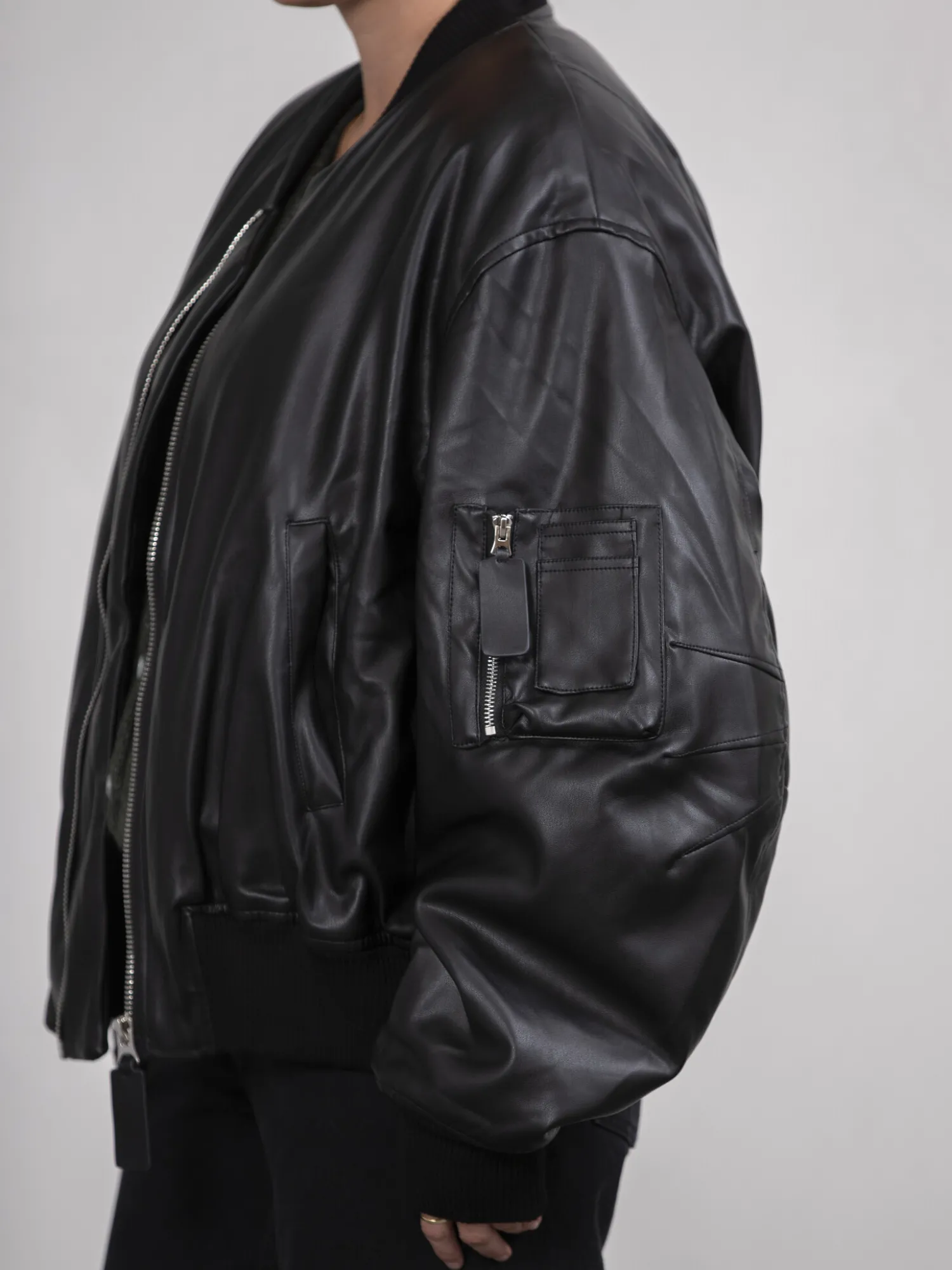 Shop Le Marais Vegan Leren Bomber Noa Black